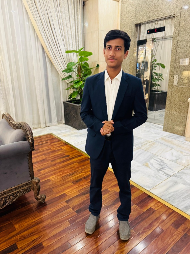 Aqdas Ansari - Creator of The $0 → $1K Upwork Roadmap